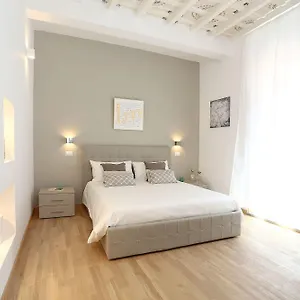Belsiana 7 רומא