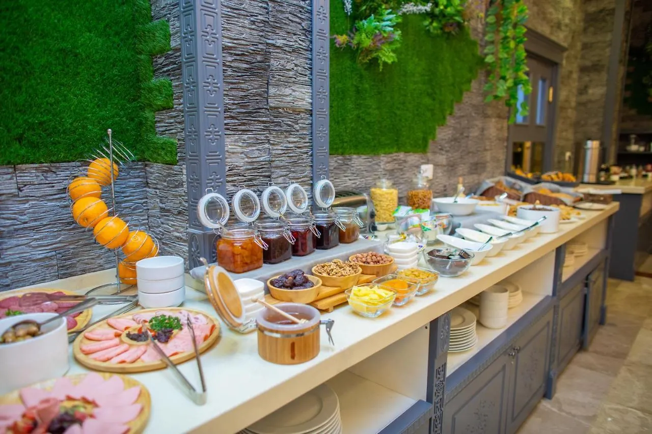 Grand Hotel Baku Central Park