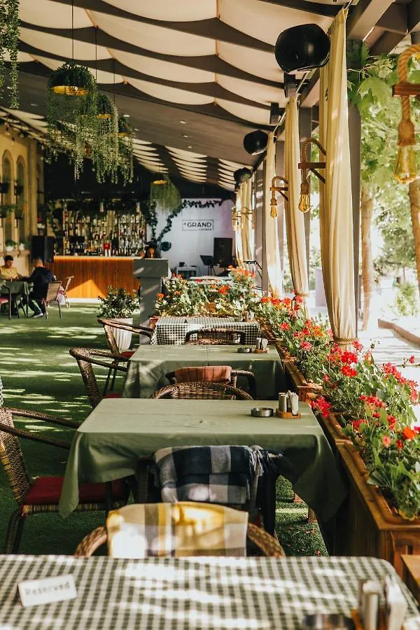 Grand Hotel Baku Central Park